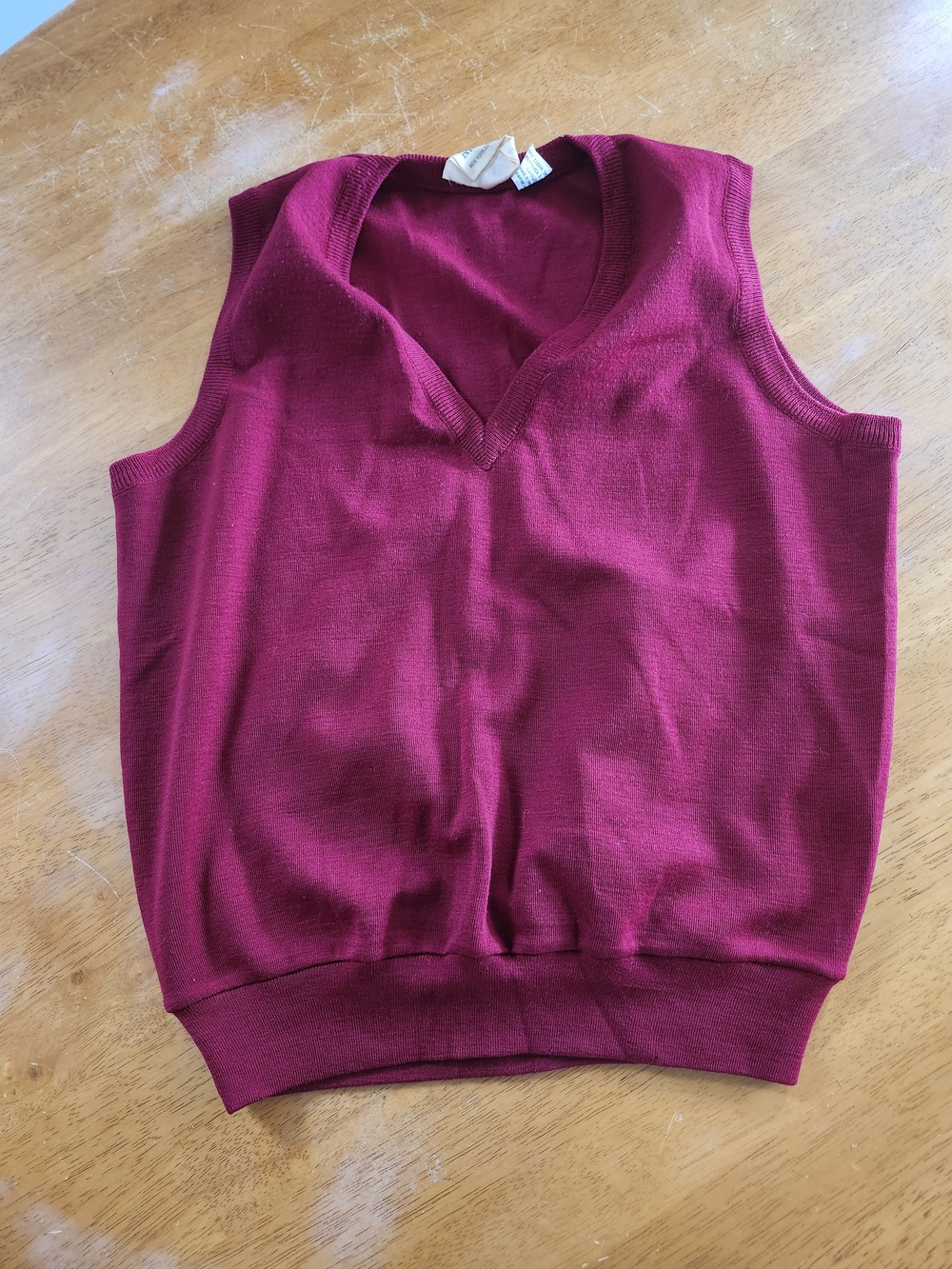 Ports International 100% Wool Maroon Deep V Neck Sweater Vest M/L